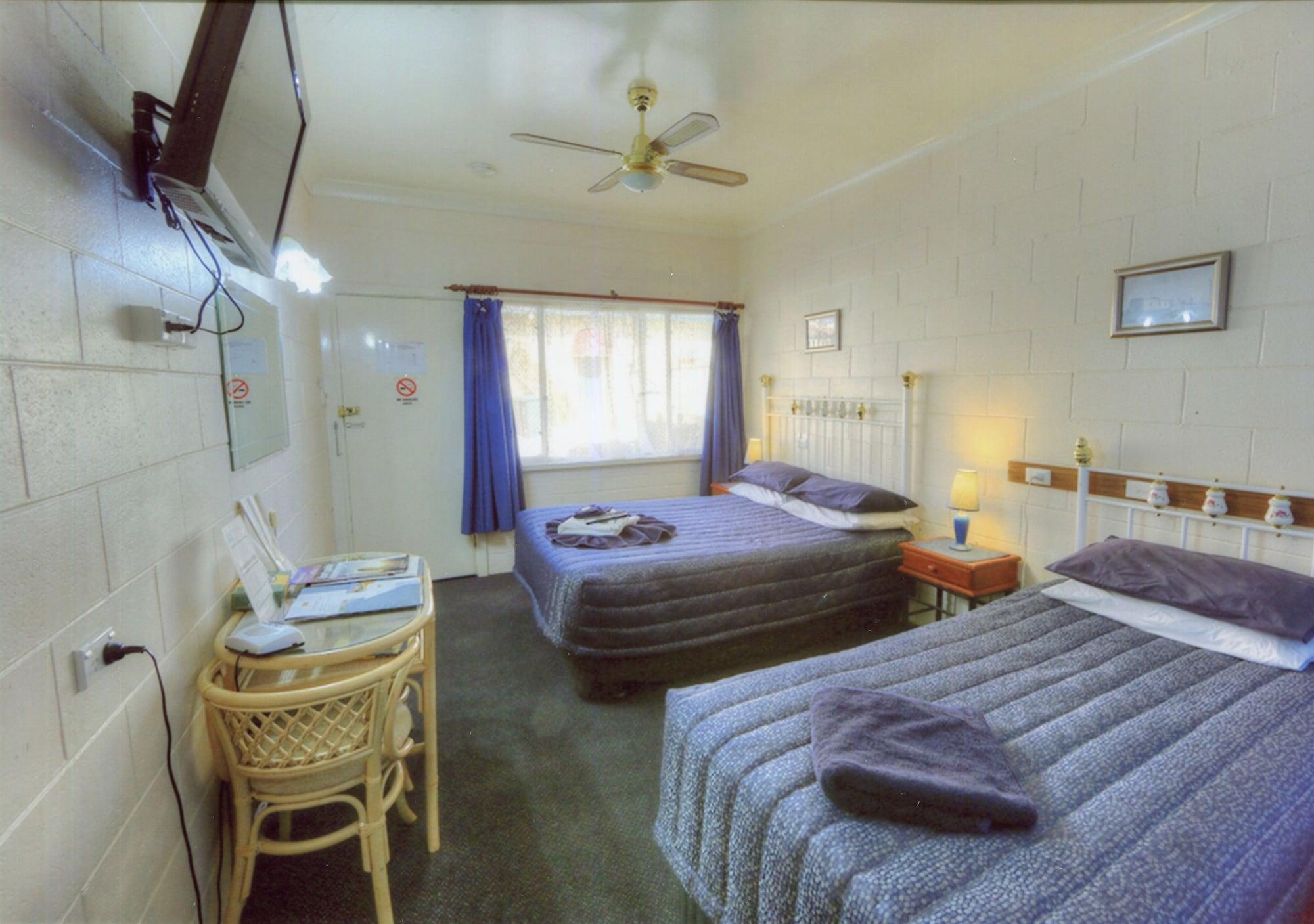 The Lodge Outback Motel Broken Hill Exterior foto