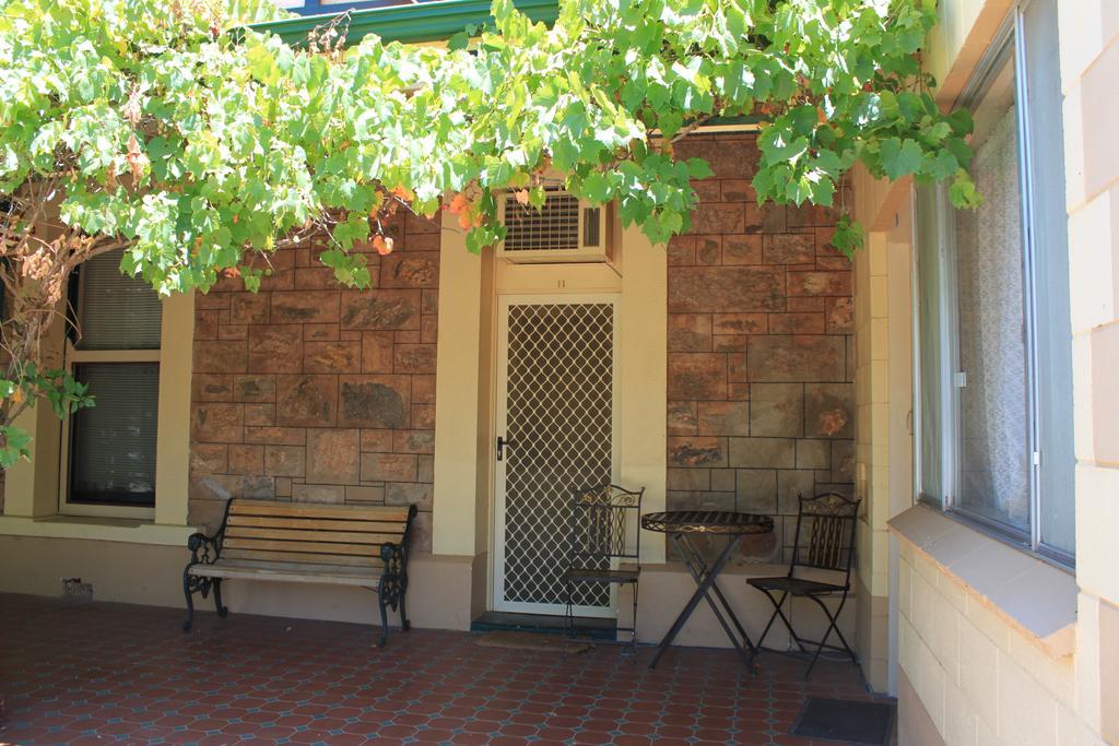 The Lodge Outback Motel Broken Hill Exterior foto