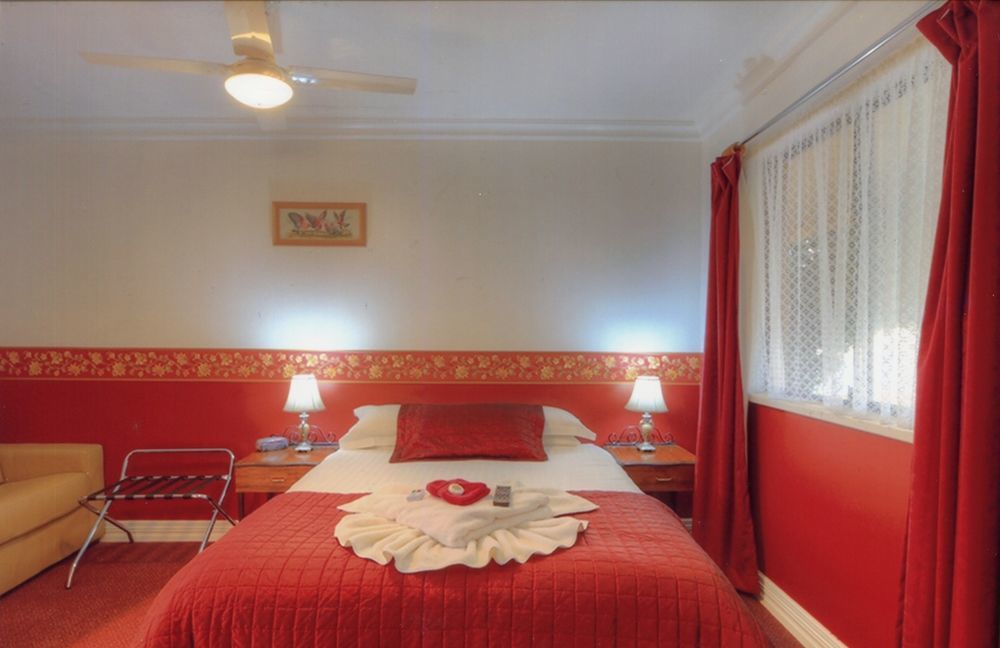 The Lodge Outback Motel Broken Hill Exterior foto